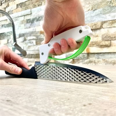 Affilatore versatile per attrezzi da giardino e coltelli da cucina | SHARPNINJA